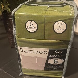 Brand New! 6 Piece BAMBOO King Size Sheet set - Green